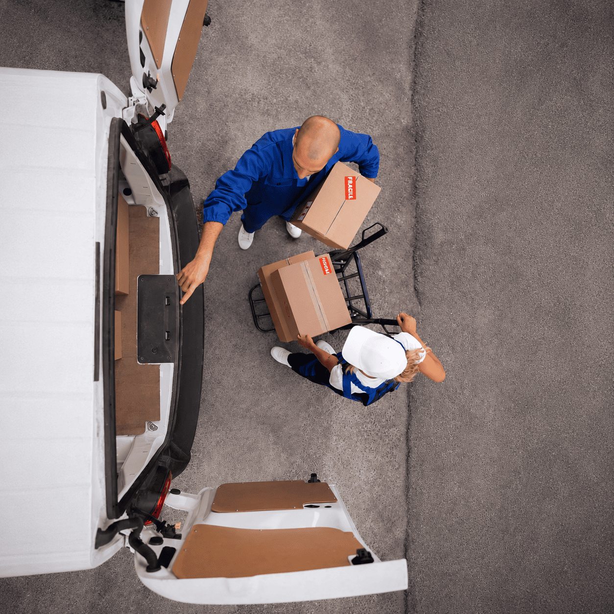 Worldwide delivery for interior projects